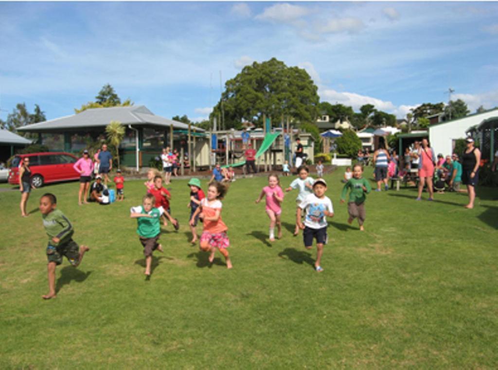 Omokoroa Kiwi Holiday Park Тауранга Екстер'єр фото