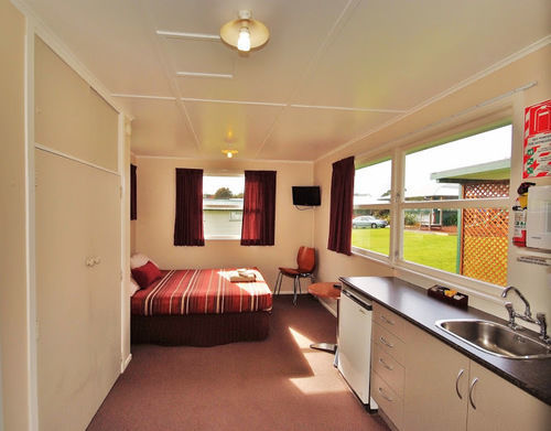Omokoroa Kiwi Holiday Park Тауранга Екстер'єр фото