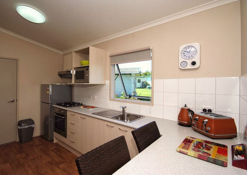 Omokoroa Kiwi Holiday Park Тауранга Екстер'єр фото